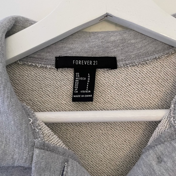 Cropped Button Down Sweatshirt - Picture 2 of 3